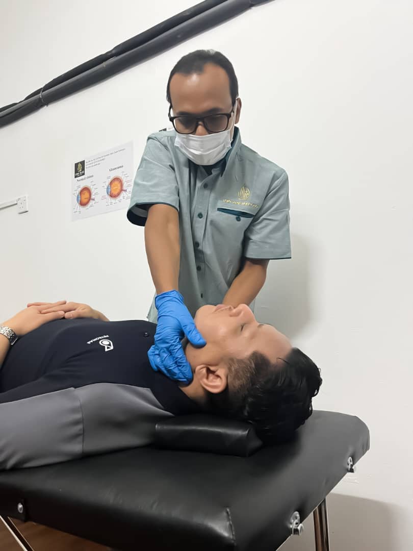 Sesi urutan terapi MMT